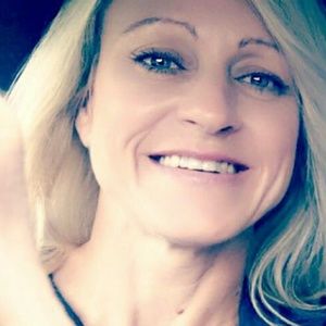 Meet your Posher, Stacie